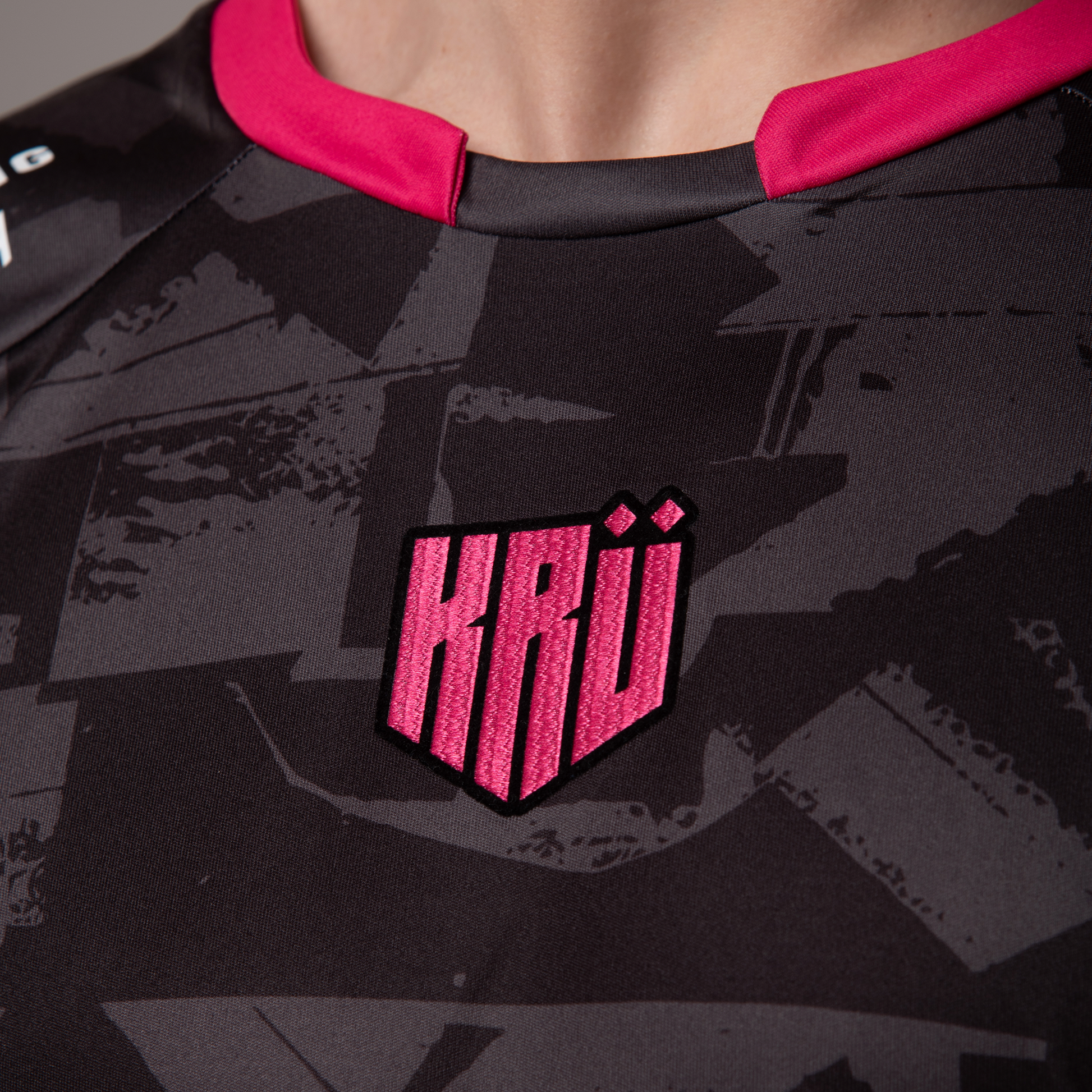 Camiseta Oficial 5to Aniversario 2020/2025 - Edición Limitada
