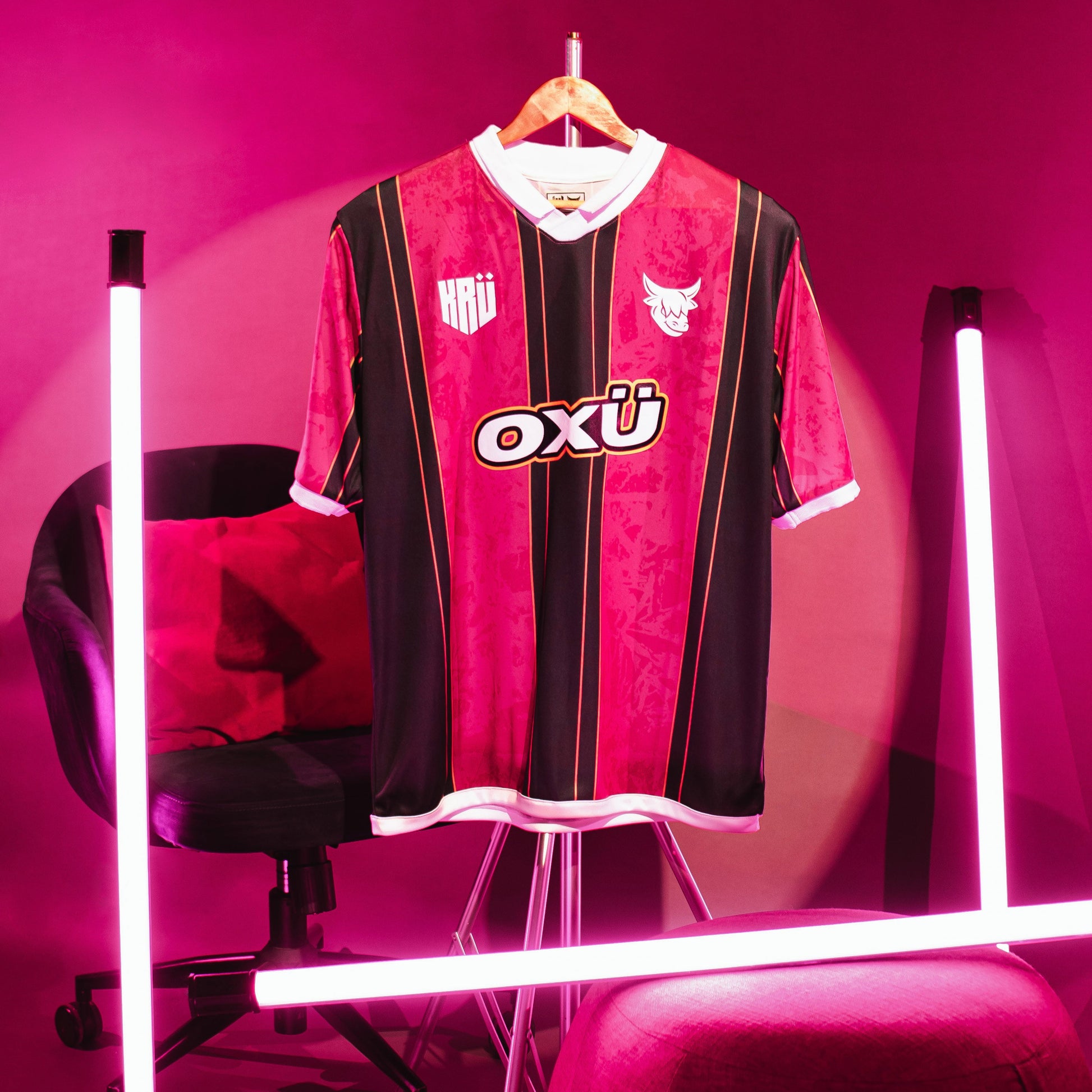 Camiseta Oficial - OXÜ