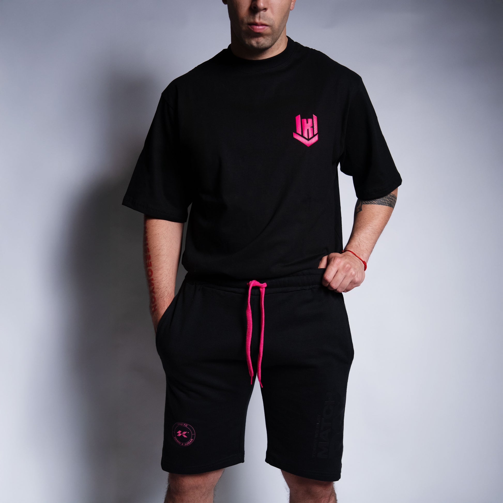 Remera KRÜ Essential